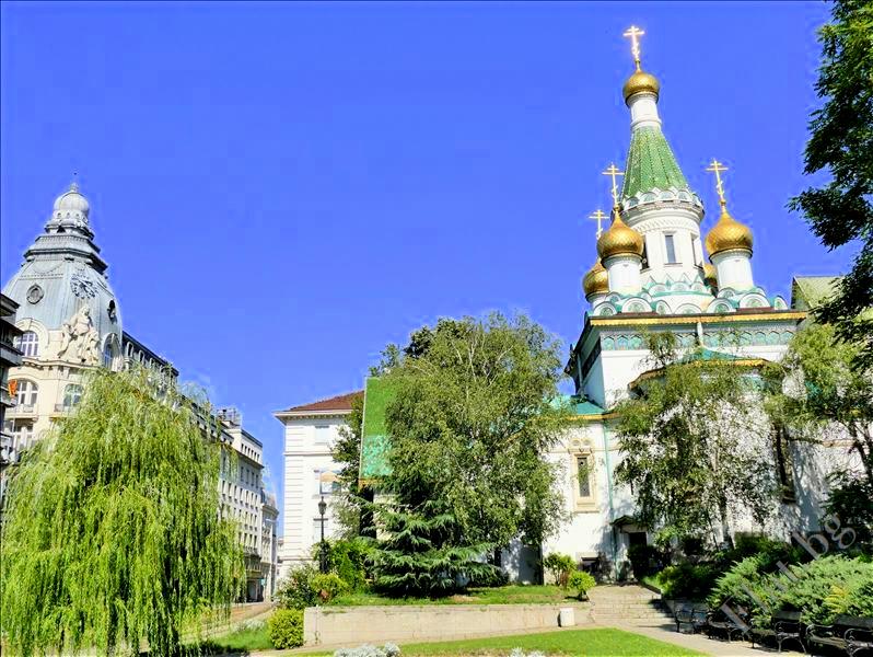 Sofia-flat-ruska-carkva-hram-gradinka